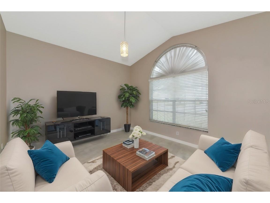 3404 Shady Brook Lane Sarasota FL 34243 TB8344810 image5