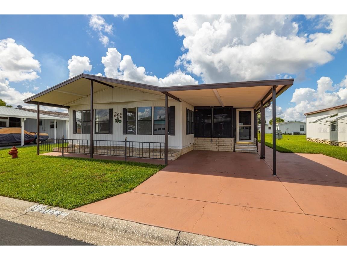 34044 Dovewood Drive Wesley Chapel FL 33543 U8250903 image1