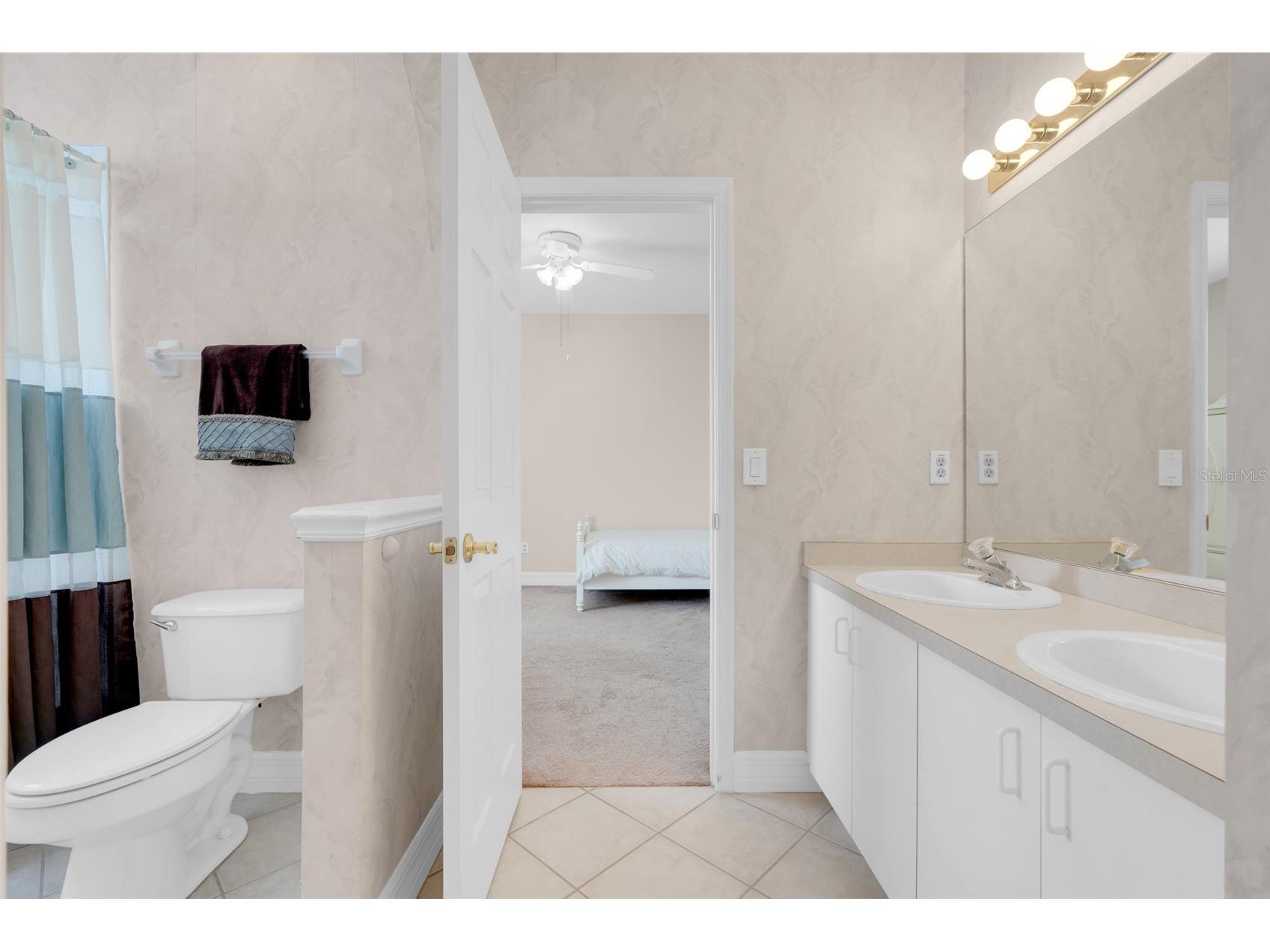 3405 Bellington Drive Orlando FL 32835 O6382509 image40