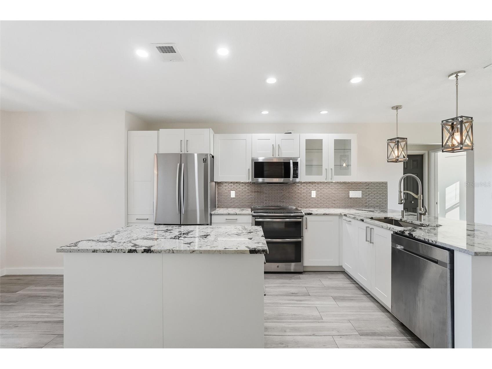 3405 Clark Road #205 Sarasota FL 34231 TB8463116 image11