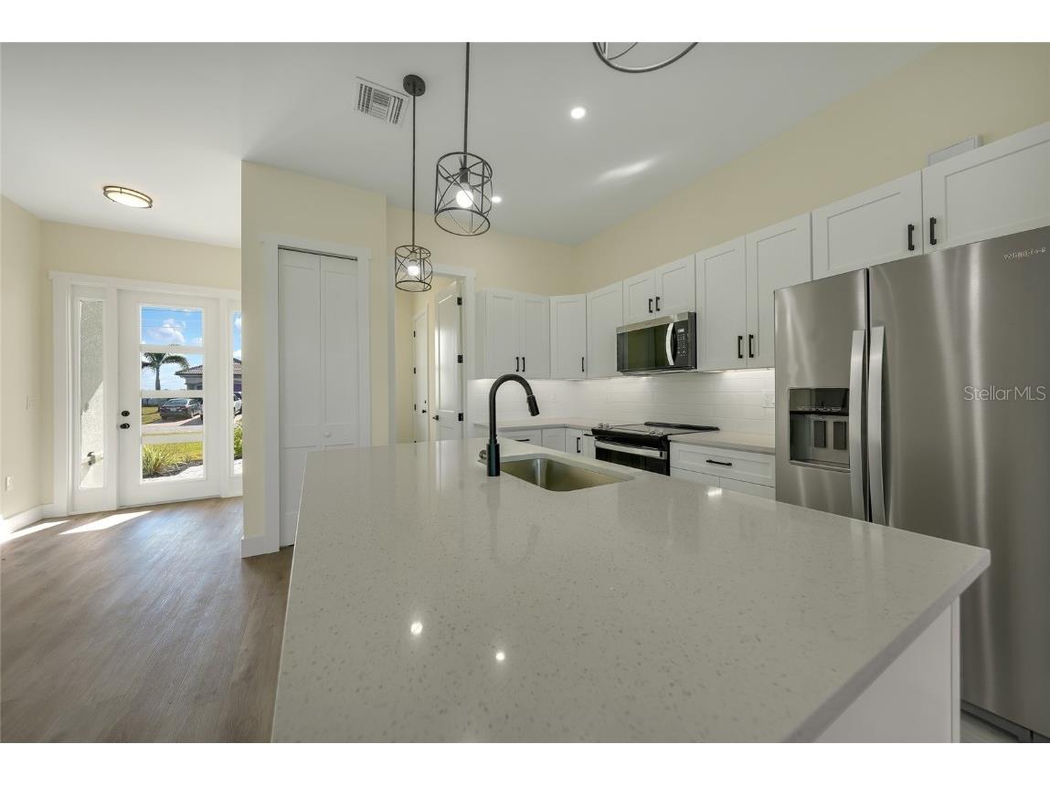 3405 NW 8th Terrace Cape Coral FL 33993 C7518890 image12