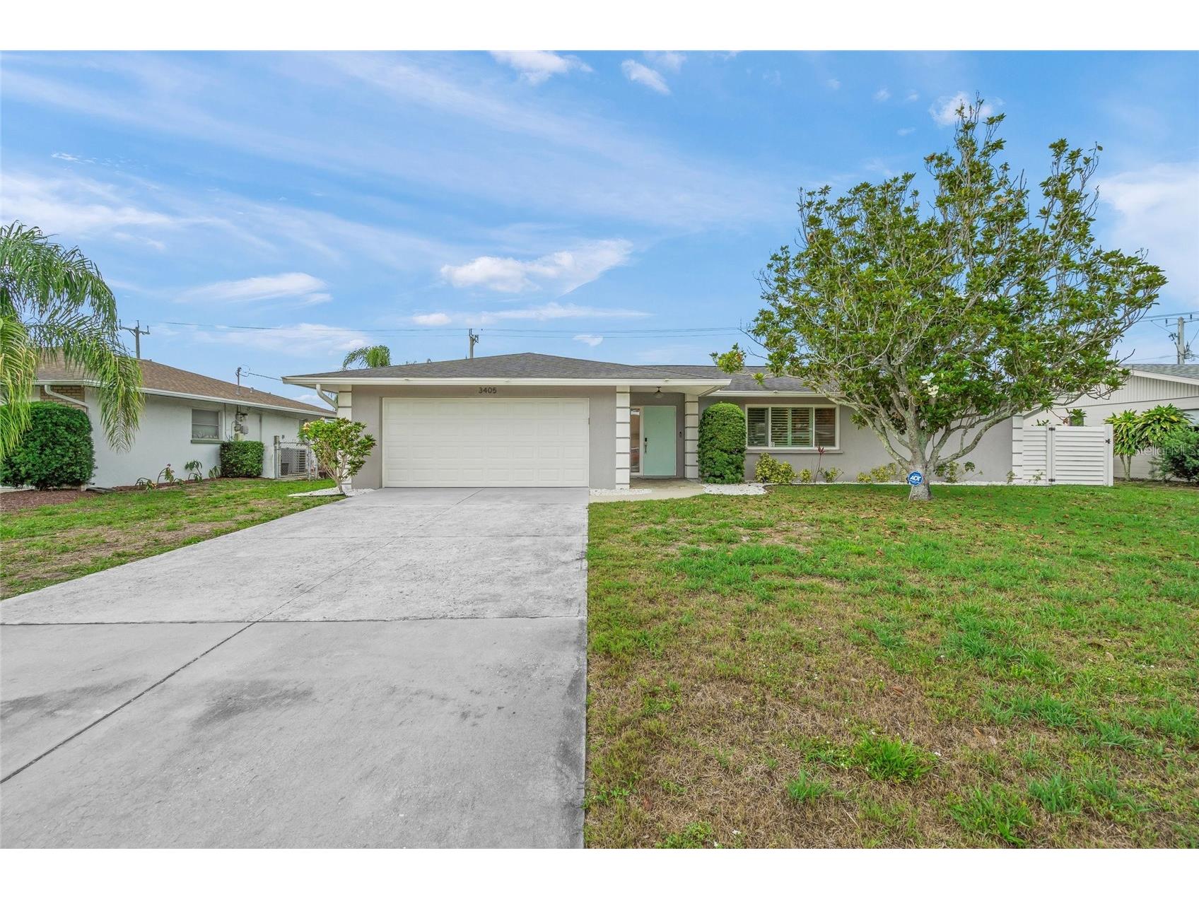 3405 S Lockwood Ridge Road Sarasota FL 34239 A4694917 image2