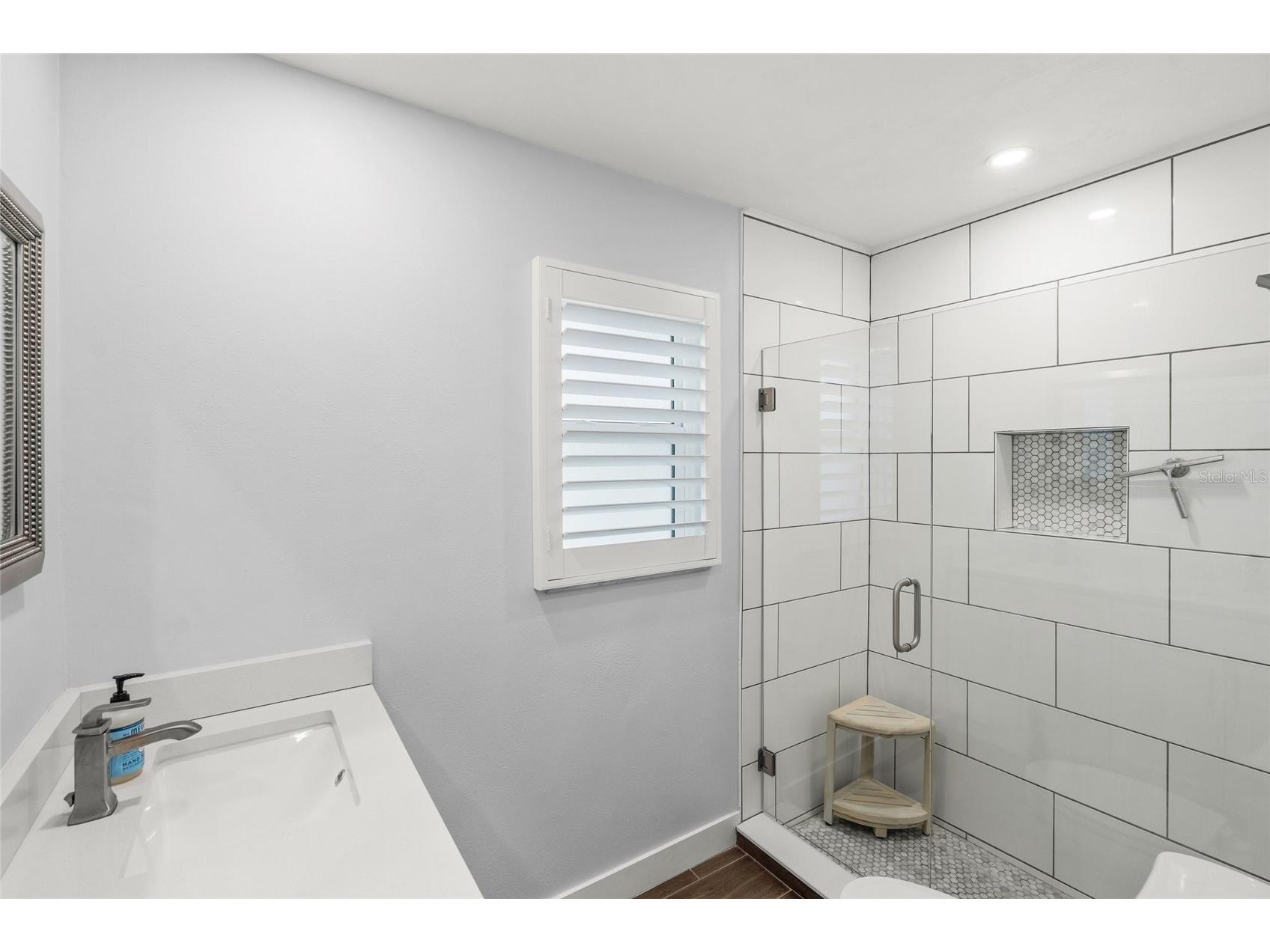 3405 S Lockwood Ridge Road Sarasota FL 34239 A4694917 image25