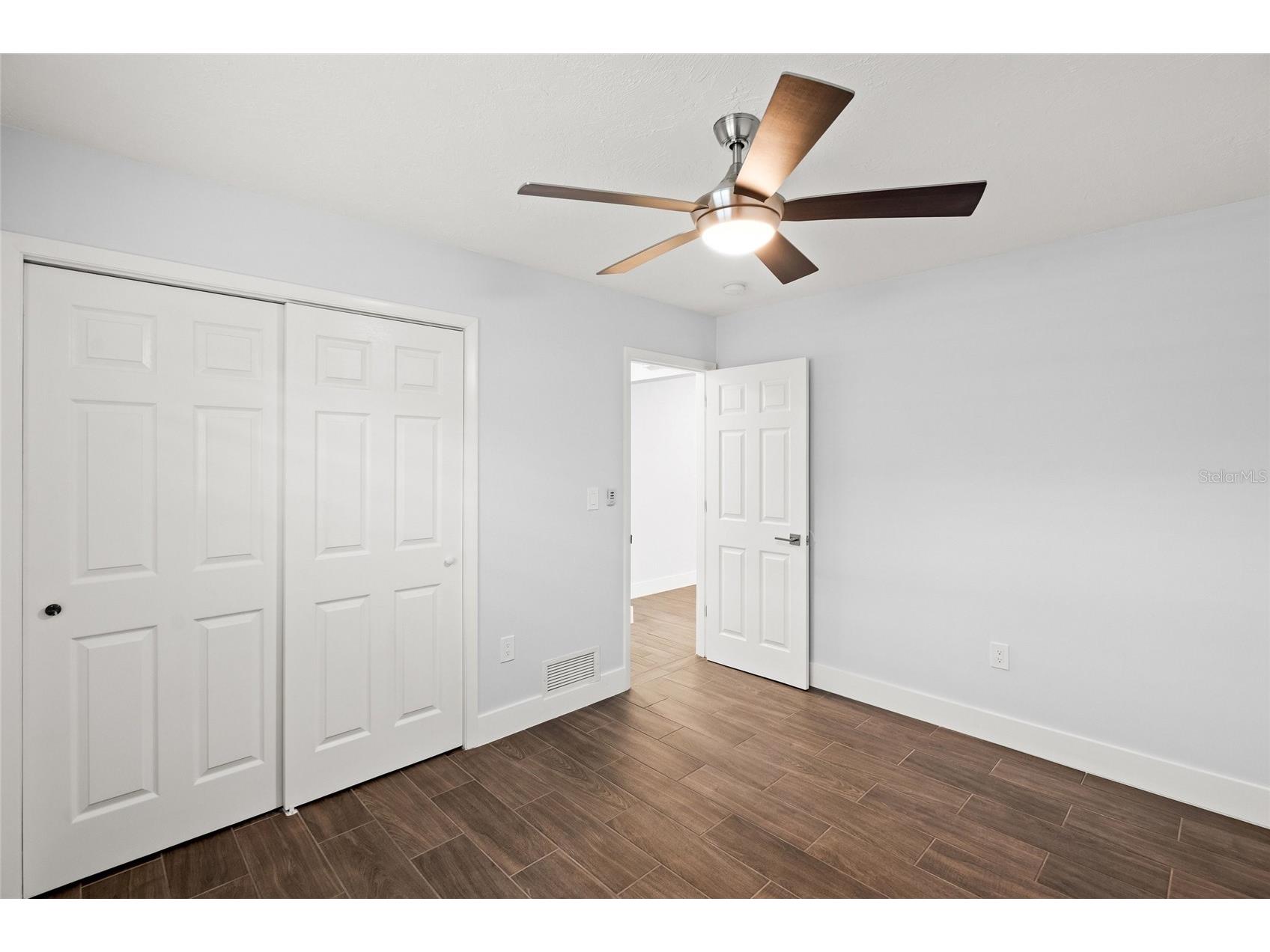 3405 S Lockwood Ridge Road Sarasota FL 34239 A4694917 image29