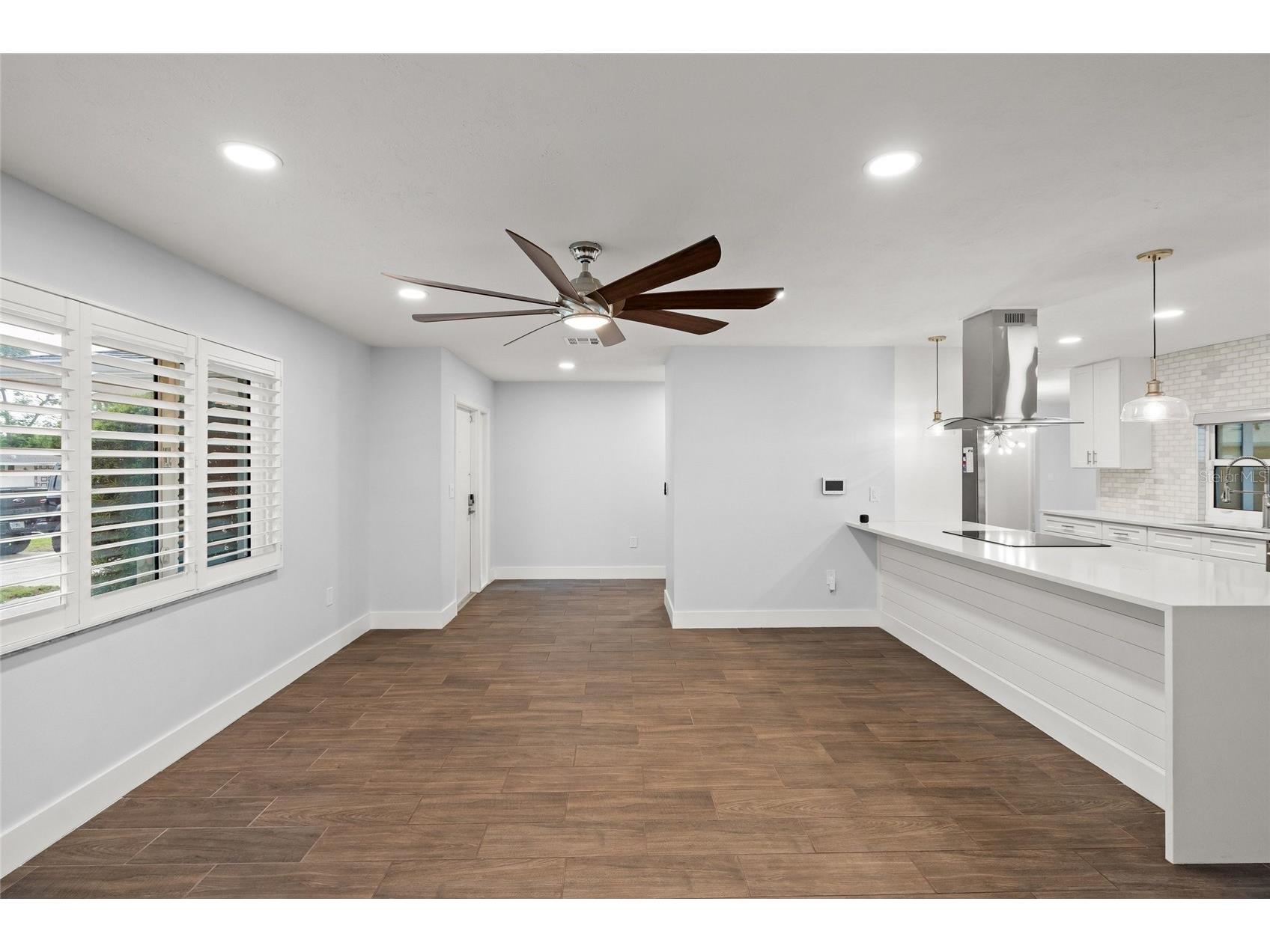 3405 S Lockwood Ridge Road Sarasota FL 34239 A4694917 image9