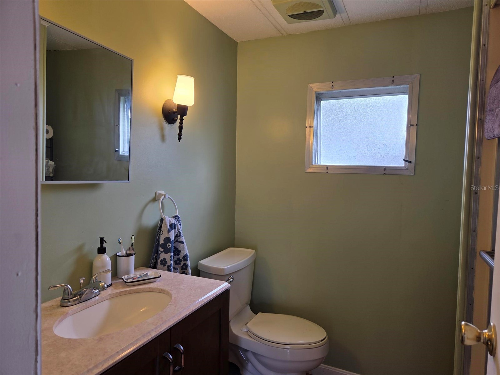 3405 Spanish Oak Terrace Sarasota FL 34237 A4673127 image17