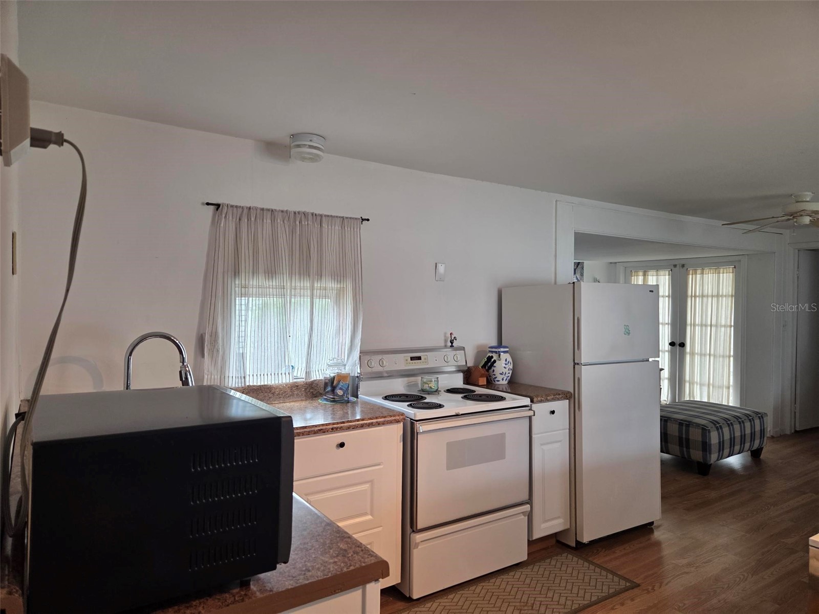 3405 Spanish Oak Terrace Sarasota FL 34237 A4673127 image9