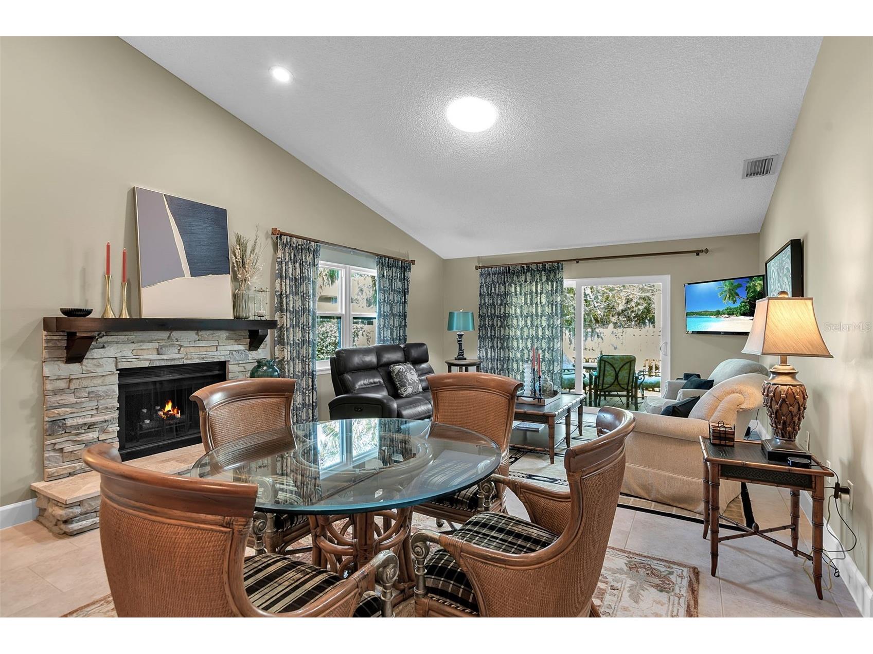 3406 Avenida Madera #B Bradenton FL 34210 A4683088 image6