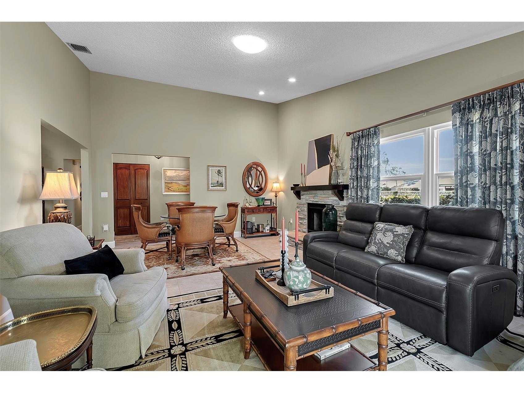 3406 Avenida Madera #B Bradenton FL 34210 A4683088 image9