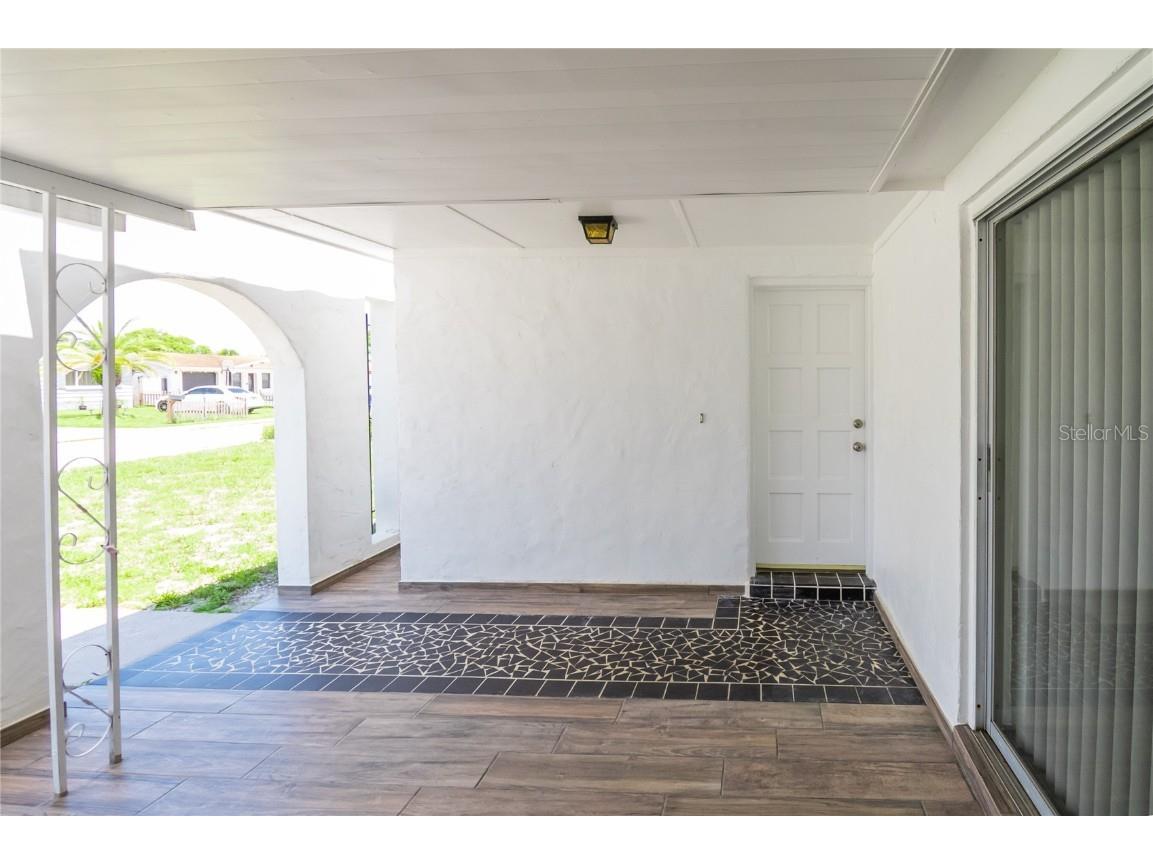 3406 Rock Royal Drive Holiday FL 34691 TB8402873 image3