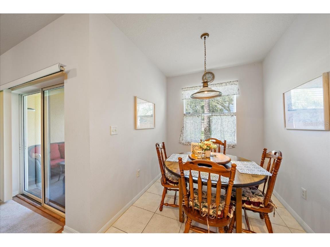 3407 Parkridge Circle #20-102 Sarasota FL 34243 A4660536 image10