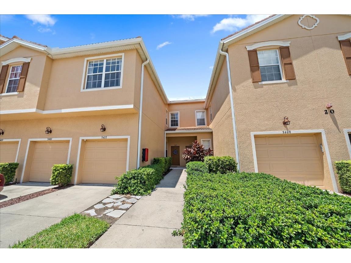 3407 Parkridge Circle #20-102 Sarasota FL 34243 A4660536 image2