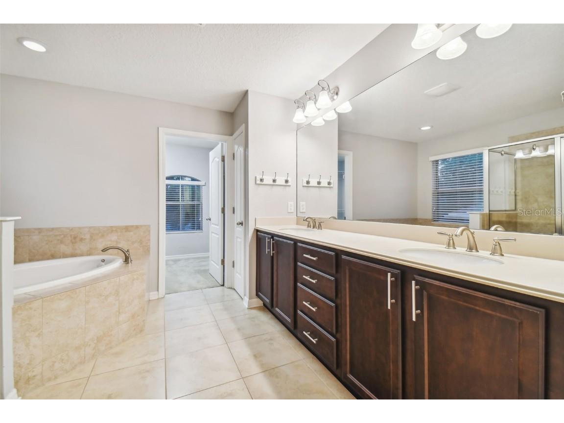 3407 W Bay Avenue Tampa FL 33611 TB8438692 image10