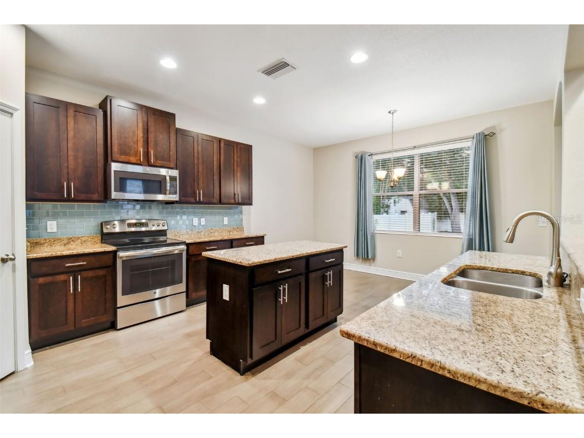 3407 W Bay Avenue Tampa FL 33611 TB8438692 image3