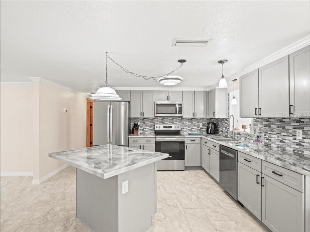 3408 Crape Myrtle Drive Hernando Beach FL 34607 W7878709 image10