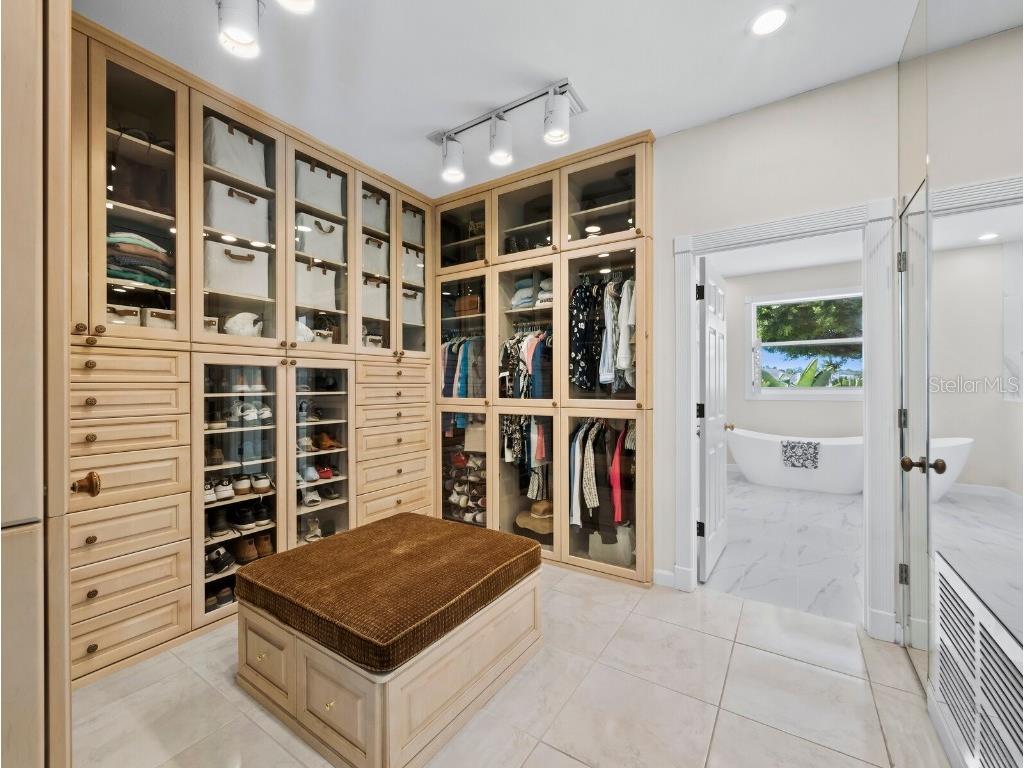 3408 Fair Oaks Lane Longboat Key FL 34228 A4667842 image28