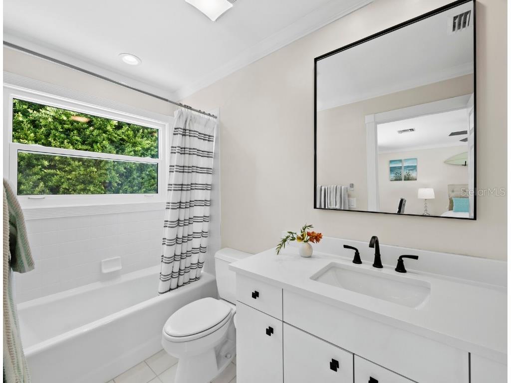 3408 Fair Oaks Lane Longboat Key FL 34228 A4667842 image37