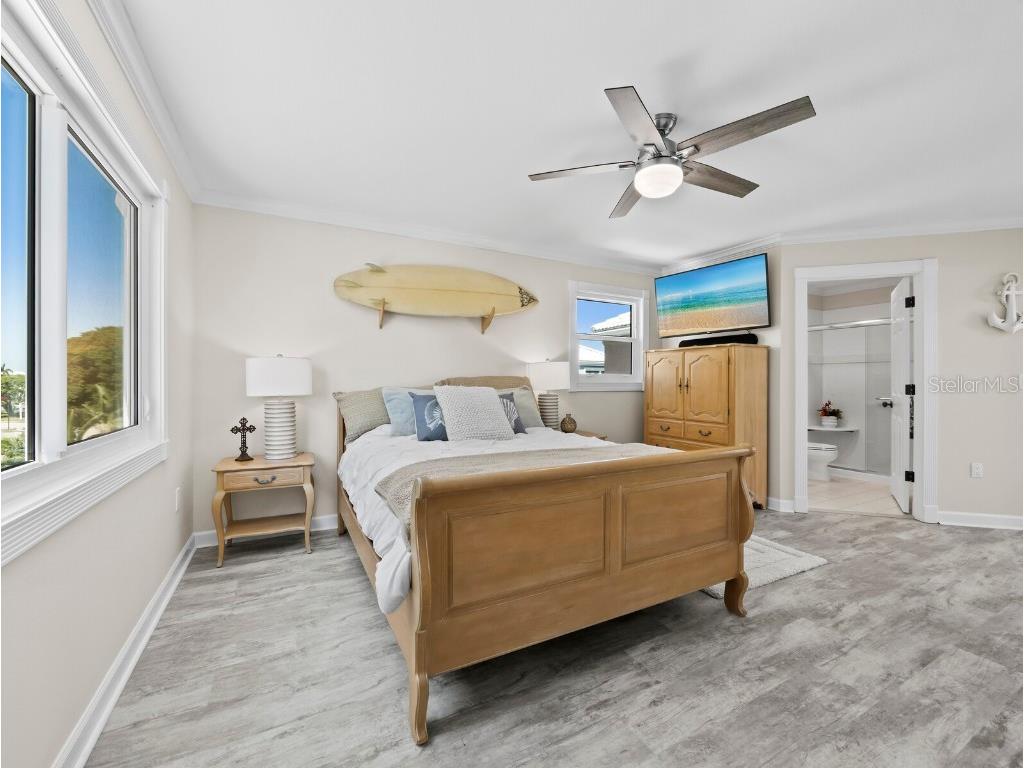 3408 Fair Oaks Lane Longboat Key FL 34228 A4667842 image39