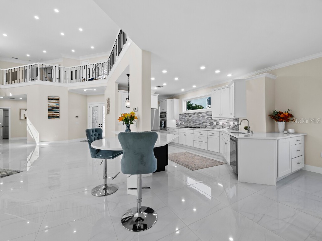 3408 Fair Oaks Lane Longboat Key FL 34228 A4667842 image7