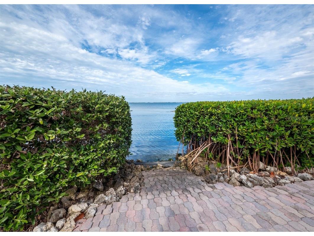 3408 Fair Oaks Lane Longboat Key FL 34228 A4667842 image75