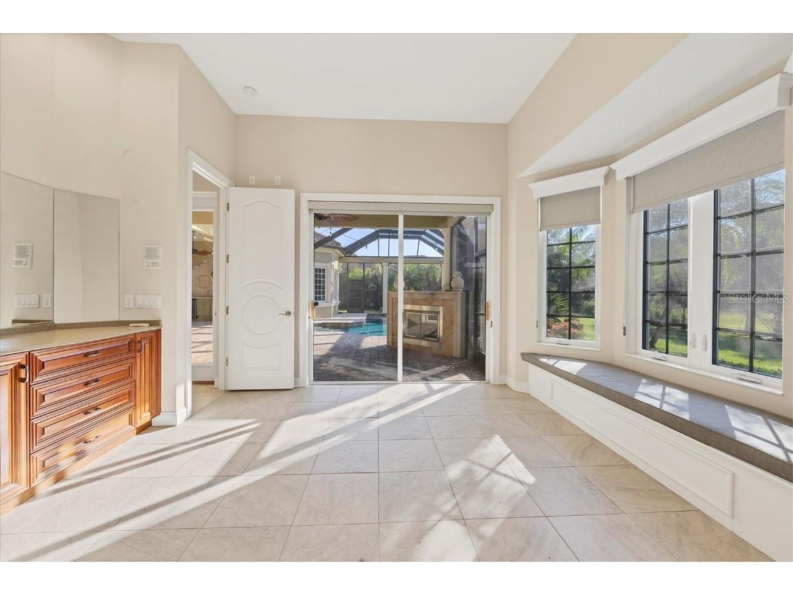 3408 Founders Club Drive Sarasota FL 34240 A4672658 image26