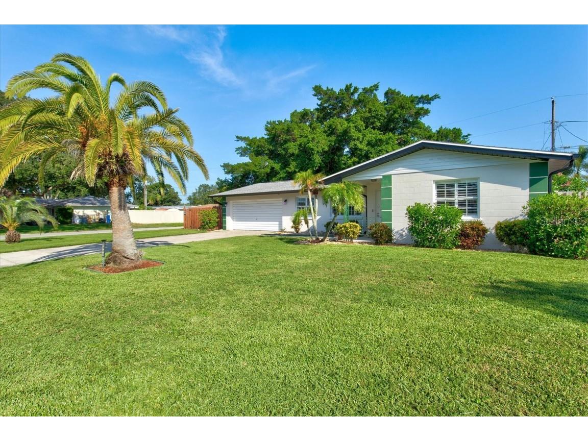 3408 York Drive W Bradenton FL 34205 A4616376 image1