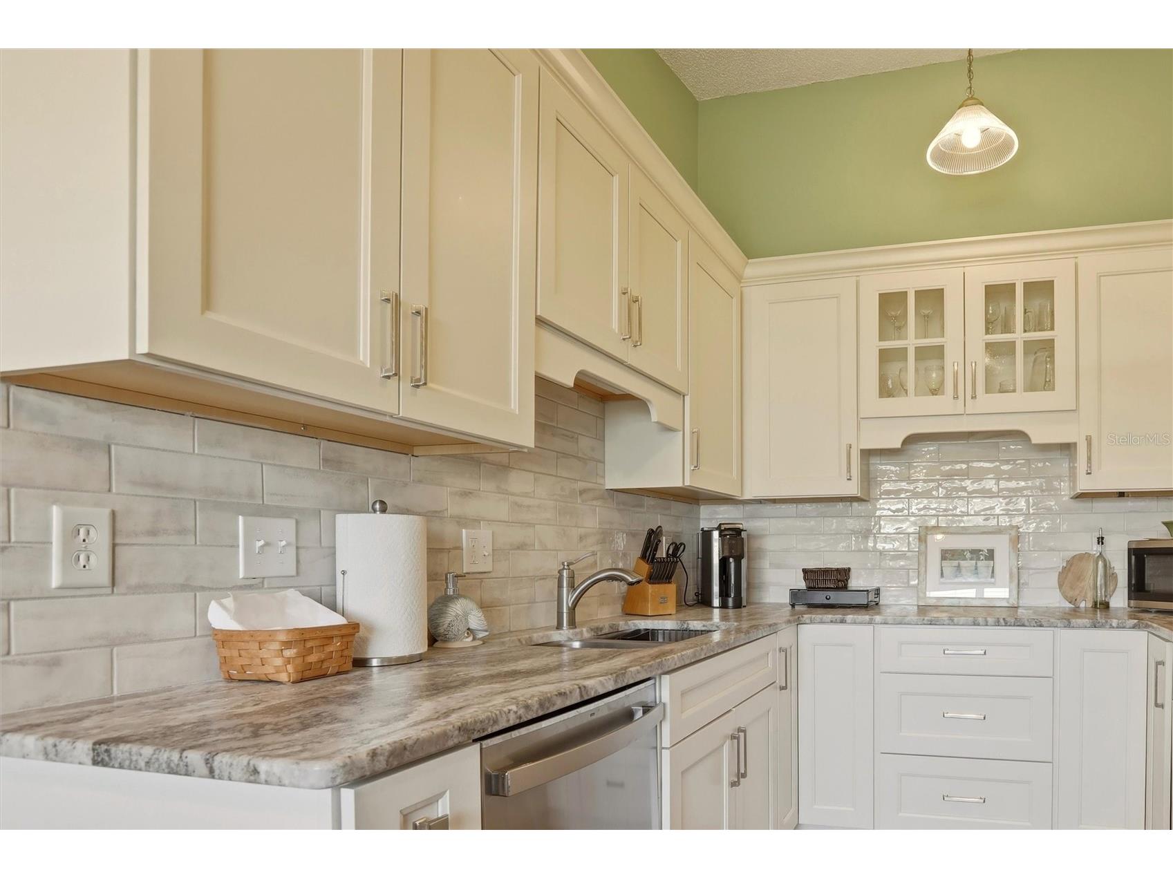 3409 37th Street Court W W #93 Bradenton FL 34205 A4682981 image10