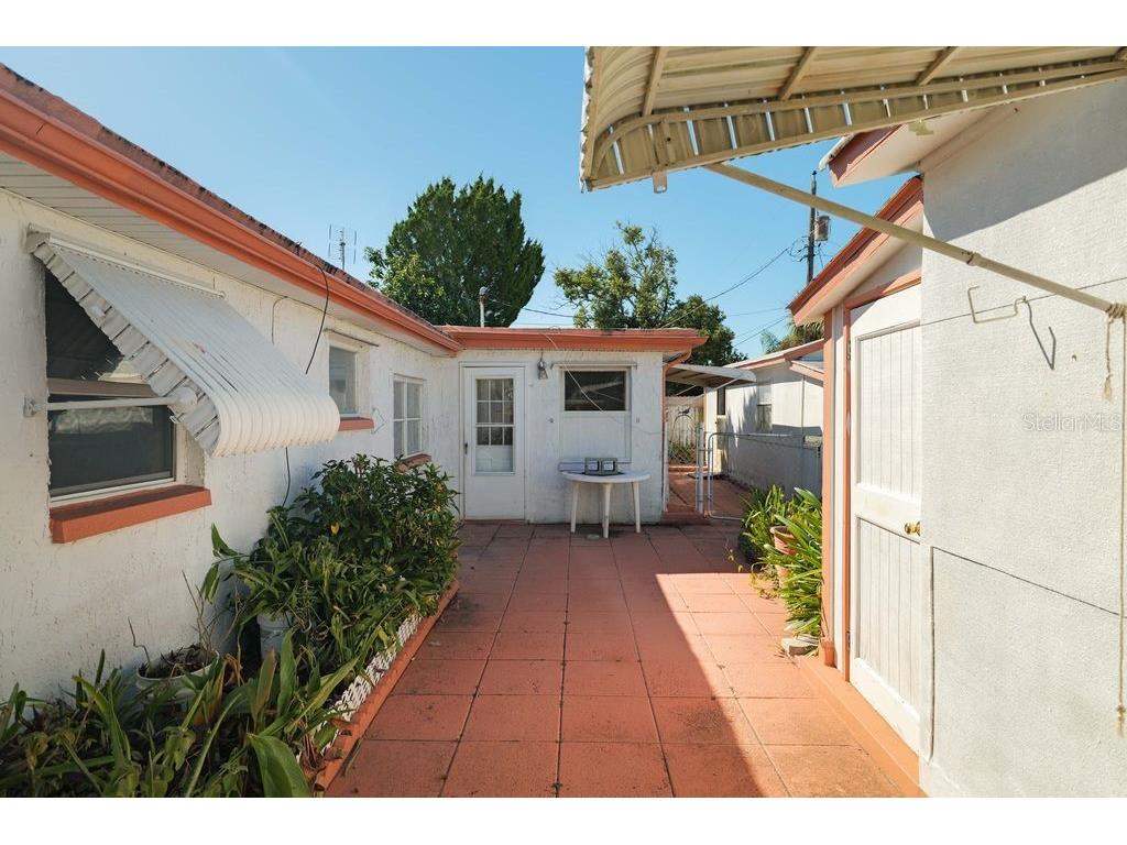 3409 Briar Cliff Drive Holiday FL 34691 TB8438139 image4