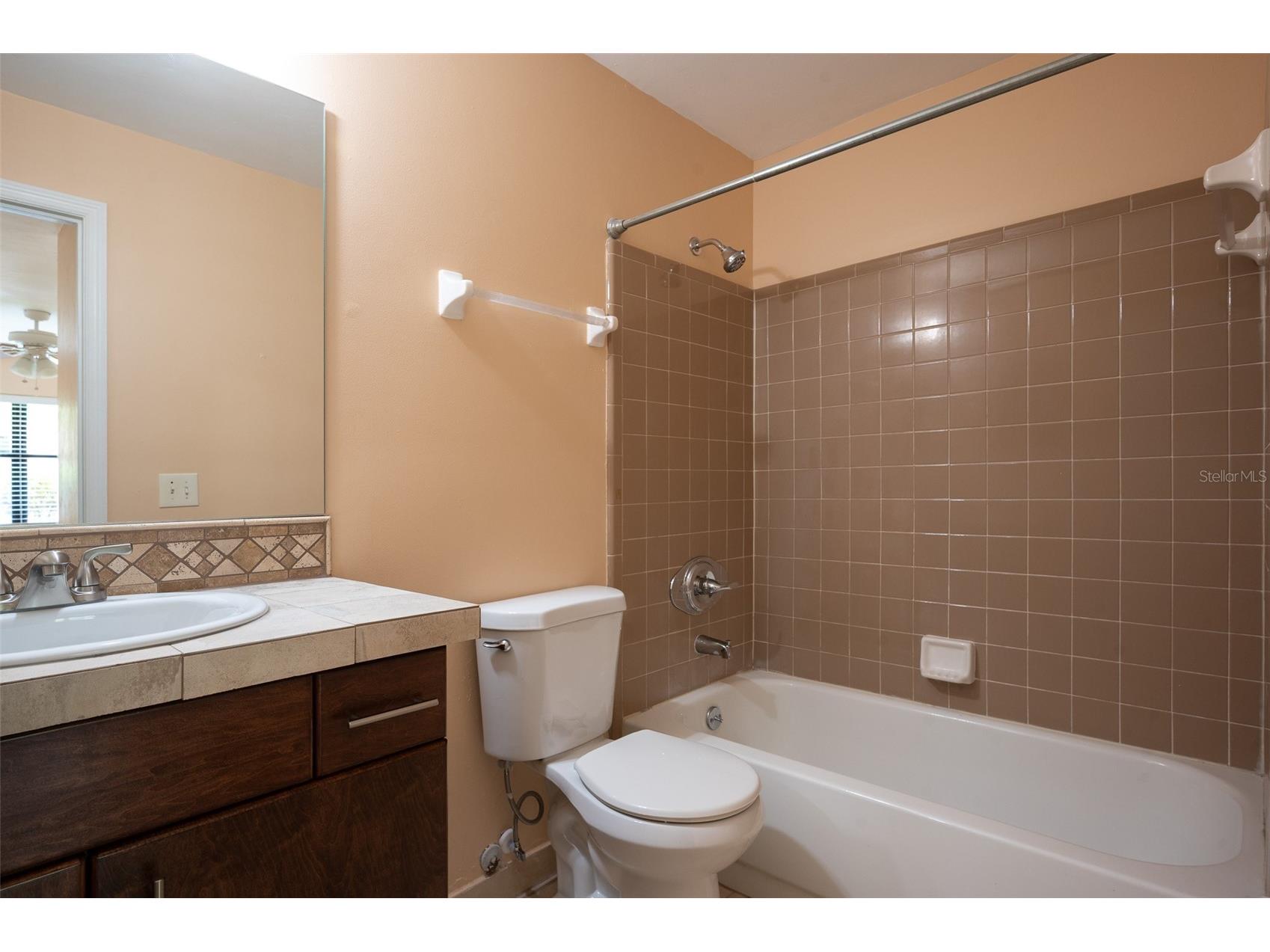 3409 NW 52nd Terrace Gainesville FL 32606 GC539147 image12