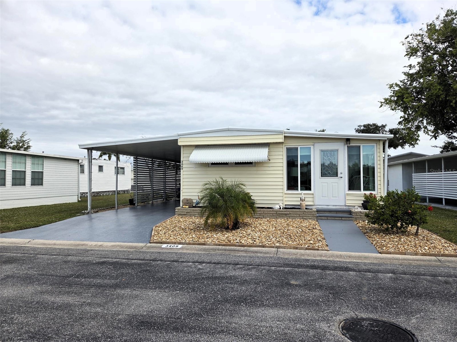 3409 Spanish Oak Terrace Sarasota FL 34237 A4670478 image1