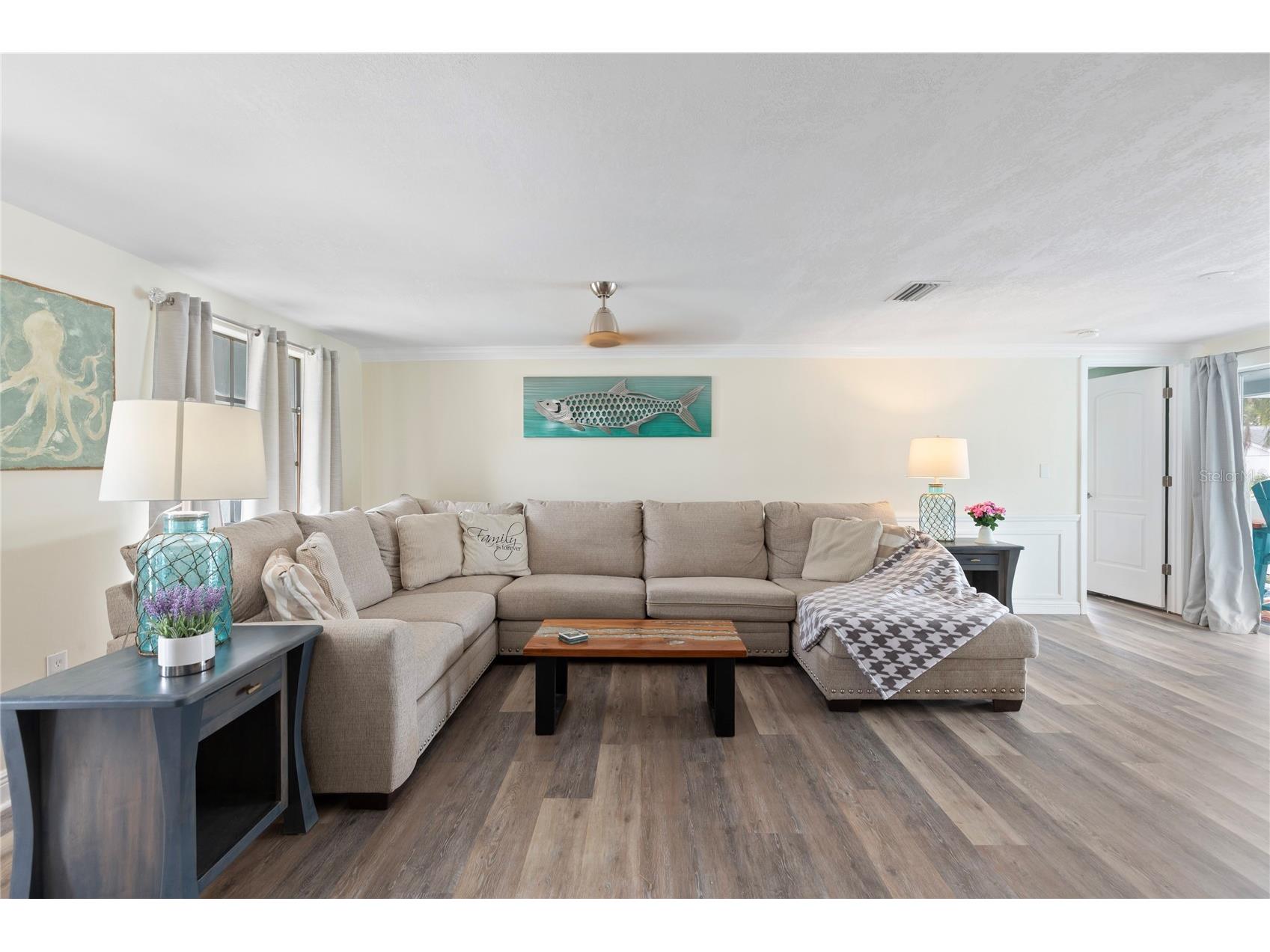3409 Springfield Drive Holiday FL 34691 TB8495599 image7