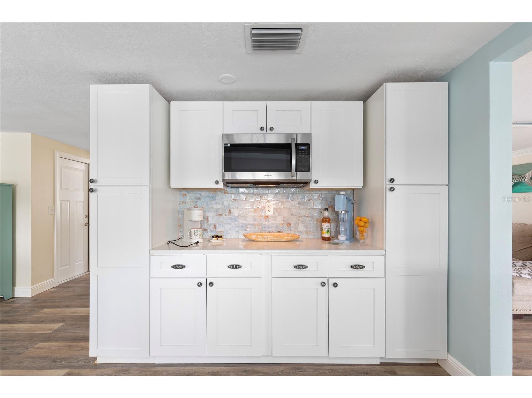 3409 Springfield Drive Holiday FL 34691 TB8495599 image8