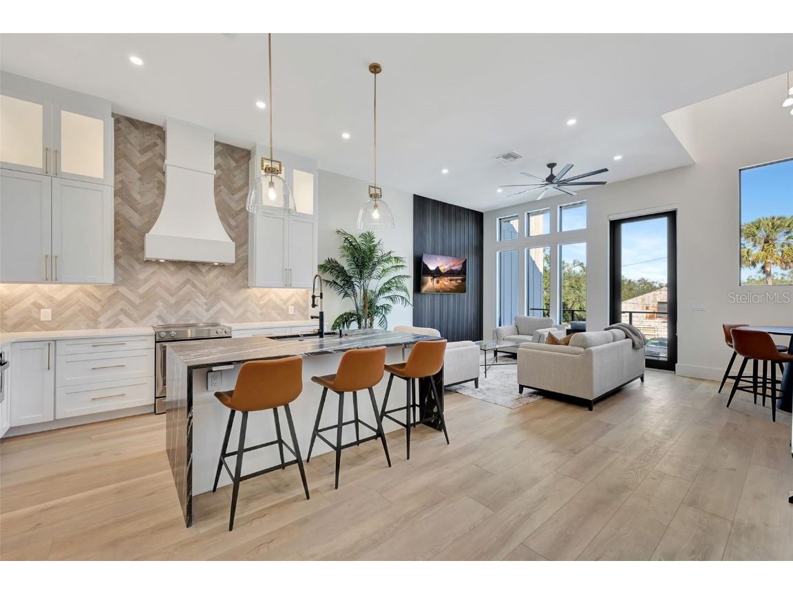 341 Albert Street Dunedin FL 34698 TB8340281 image13