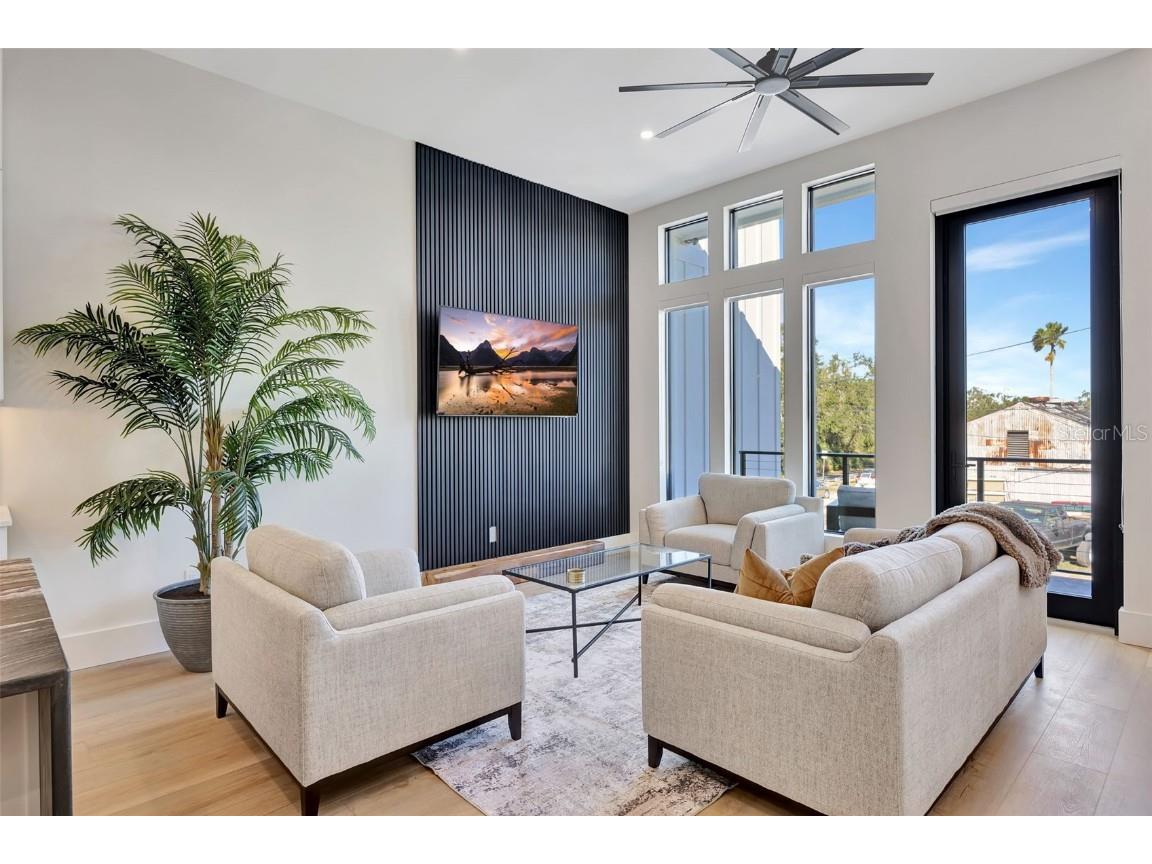 341 Albert Street Dunedin FL 34698 TB8340281 image16