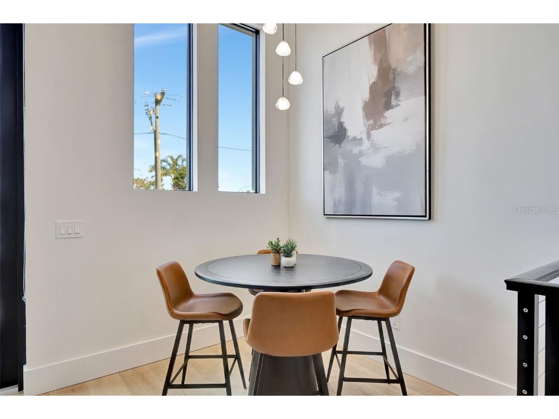 341 Albert Street Dunedin FL 34698 TB8340281 image20