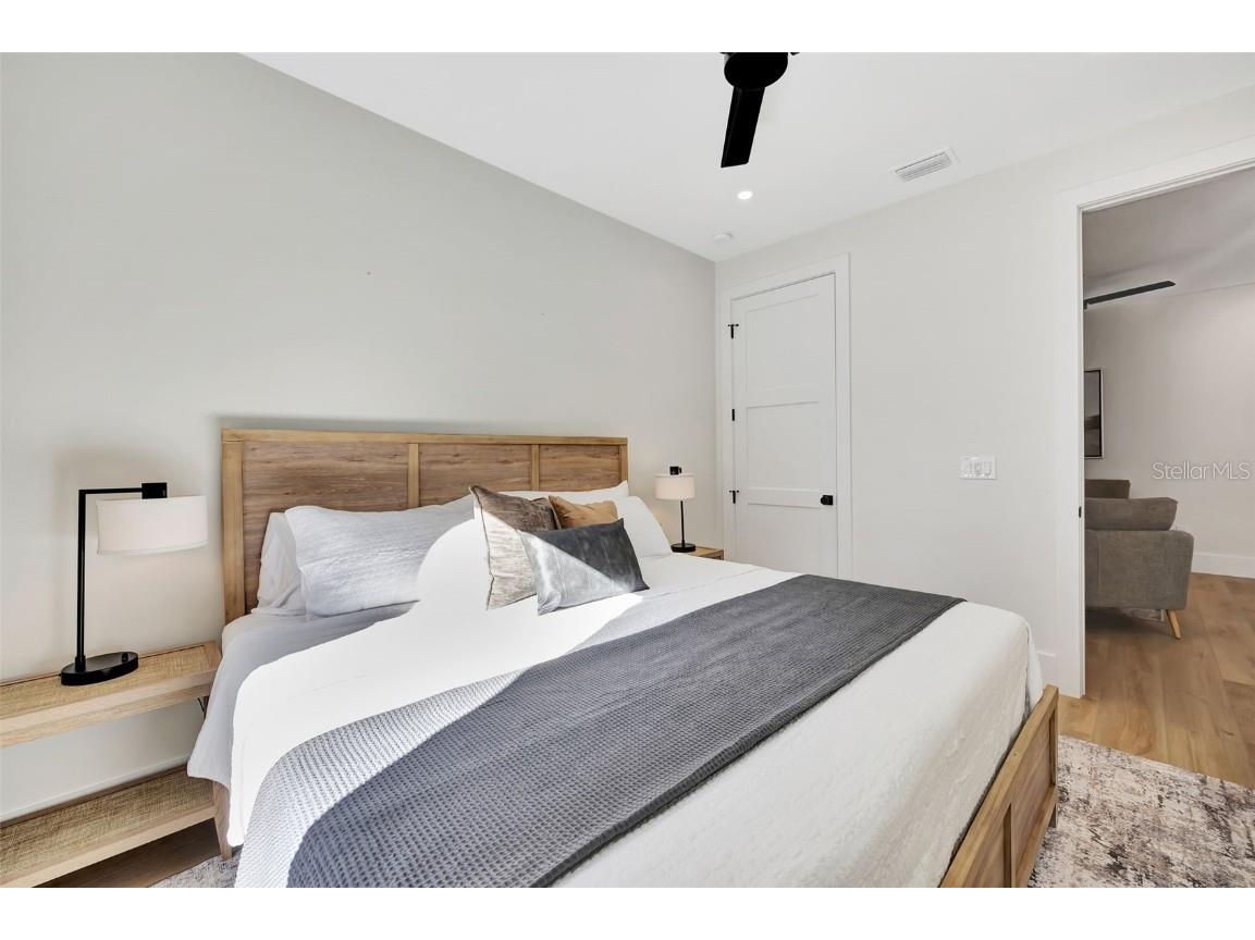 341 Albert Street Dunedin FL 34698 TB8340281 image42