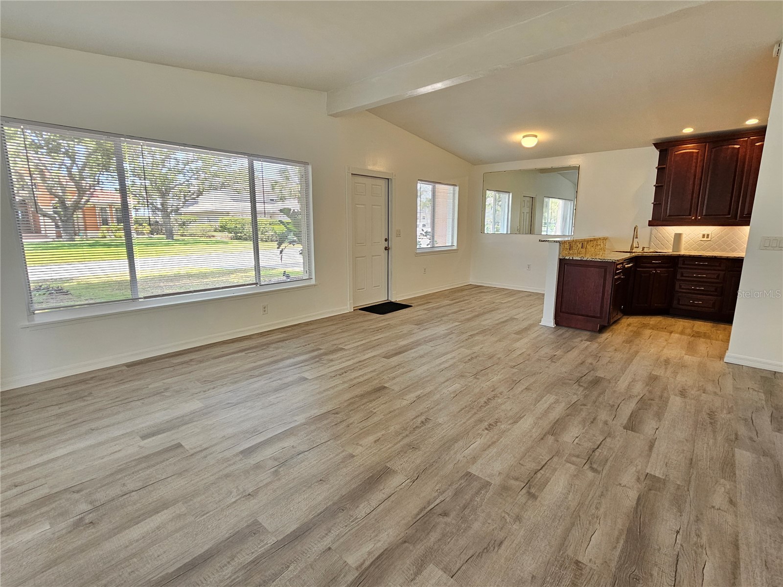 341 Bayshore Drive Osprey FL 34229 N6144418 image2