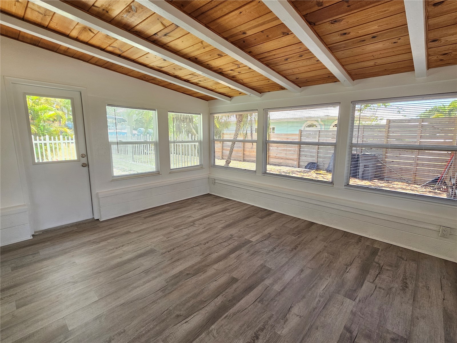 341 Bayshore Drive Osprey FL 34229 N6144418 image6
