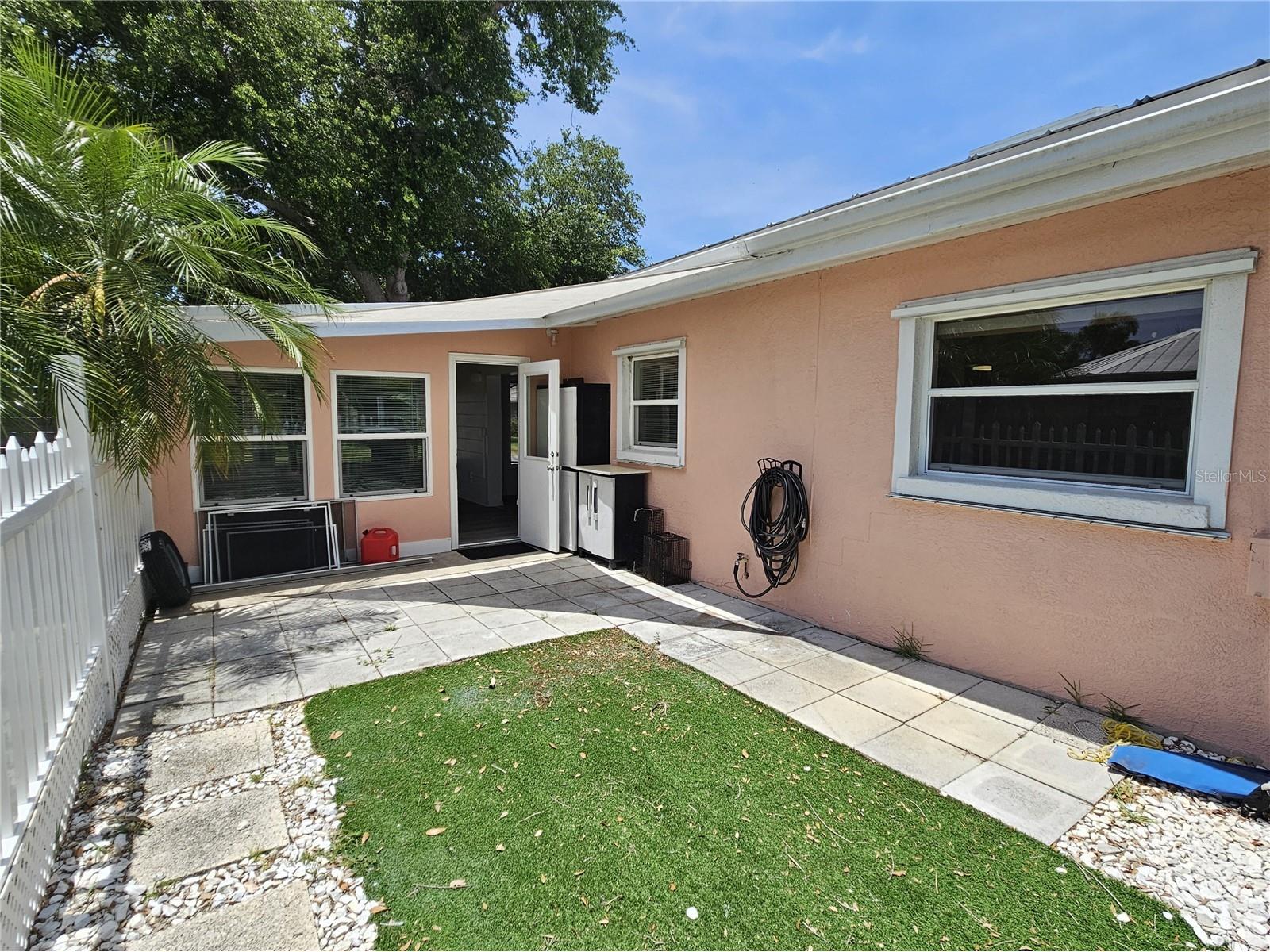 341 Bayshore Drive Osprey FL 34229 N6144418 image9