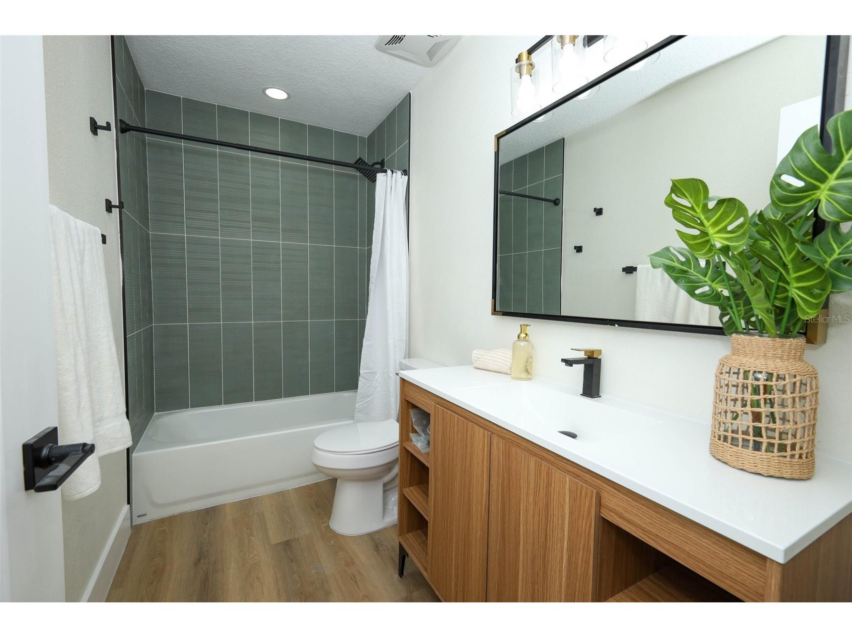 341 Hammond Street New Smyrna Beach FL 32168 O6375203 image33