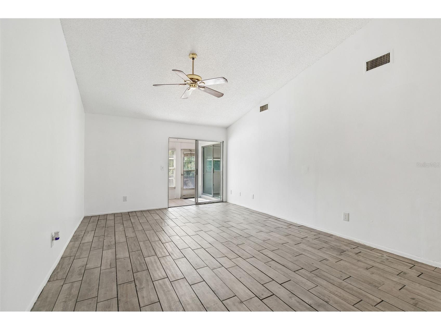 341 Hibiscus Drive Palm Harbor FL 34684 TB8528121 image6