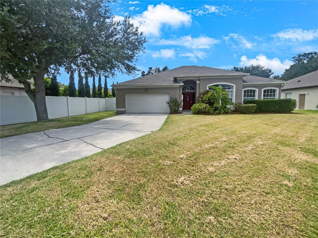 341 Lake Amberleigh Drive Winter Garden FL 34787 O6130546 image1