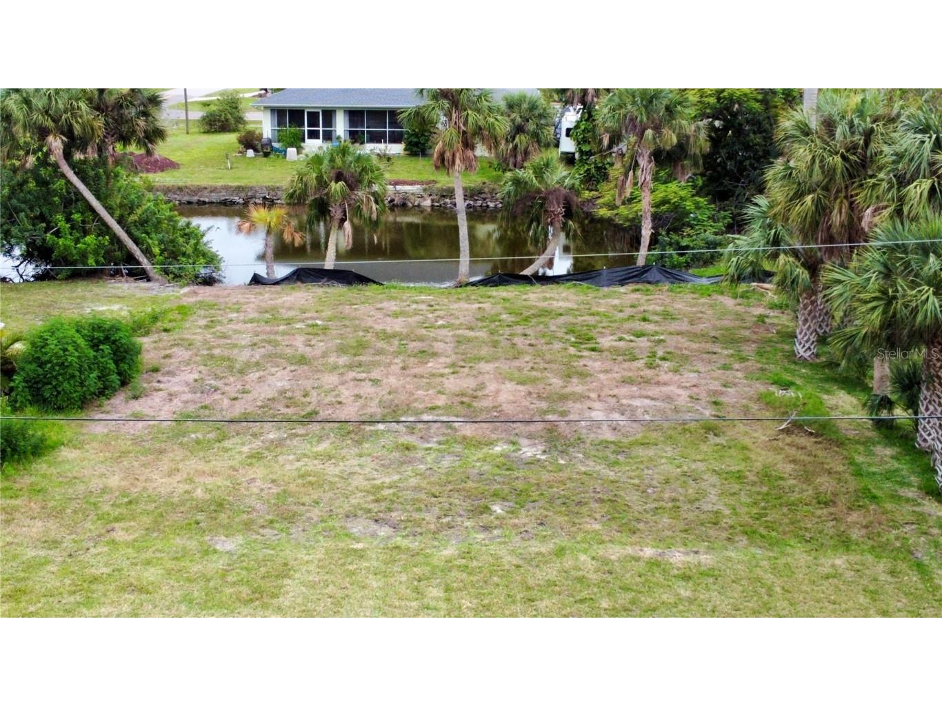 341 Lake Court Punta Gorda FL 33950 C7490512 image2