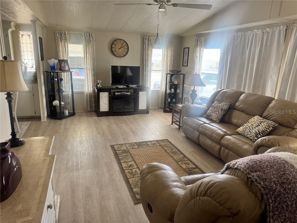 341 Outrigger Place North Port FL 34287 P4934529 image15