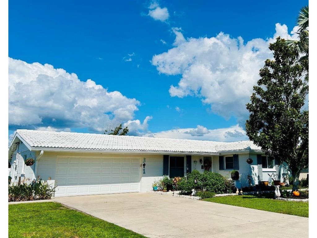 341 Pine Tree Road Venice FL 34293 TB8434735 image1