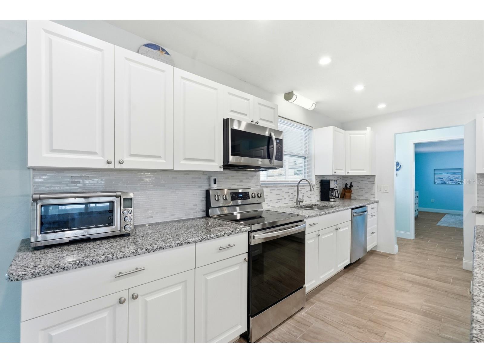 341 Plaza Boulevard Daytona Beach FL 32118 V4947594 image14