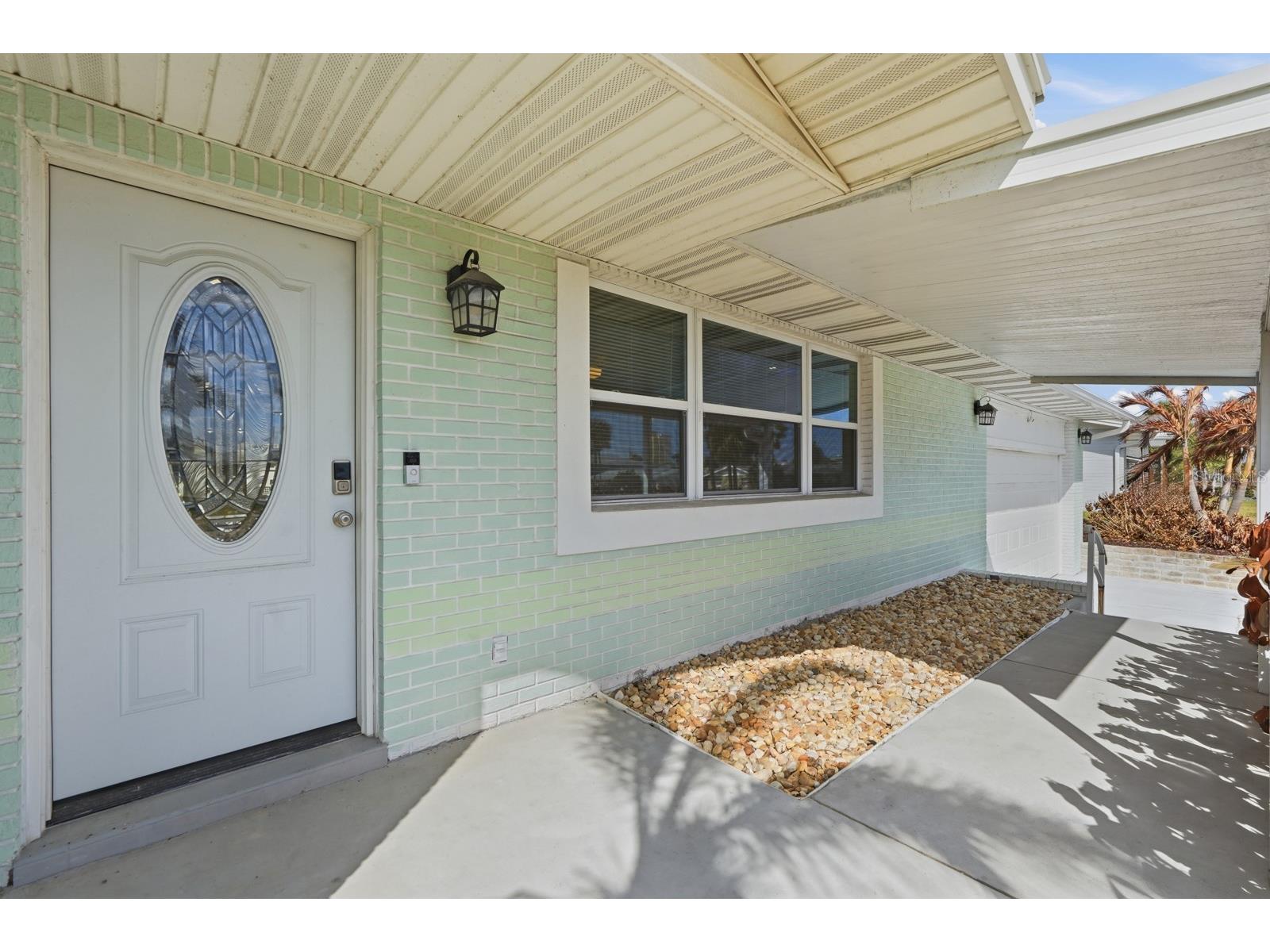 341 Plaza Boulevard Daytona Beach FL 32118 V4947594 image2