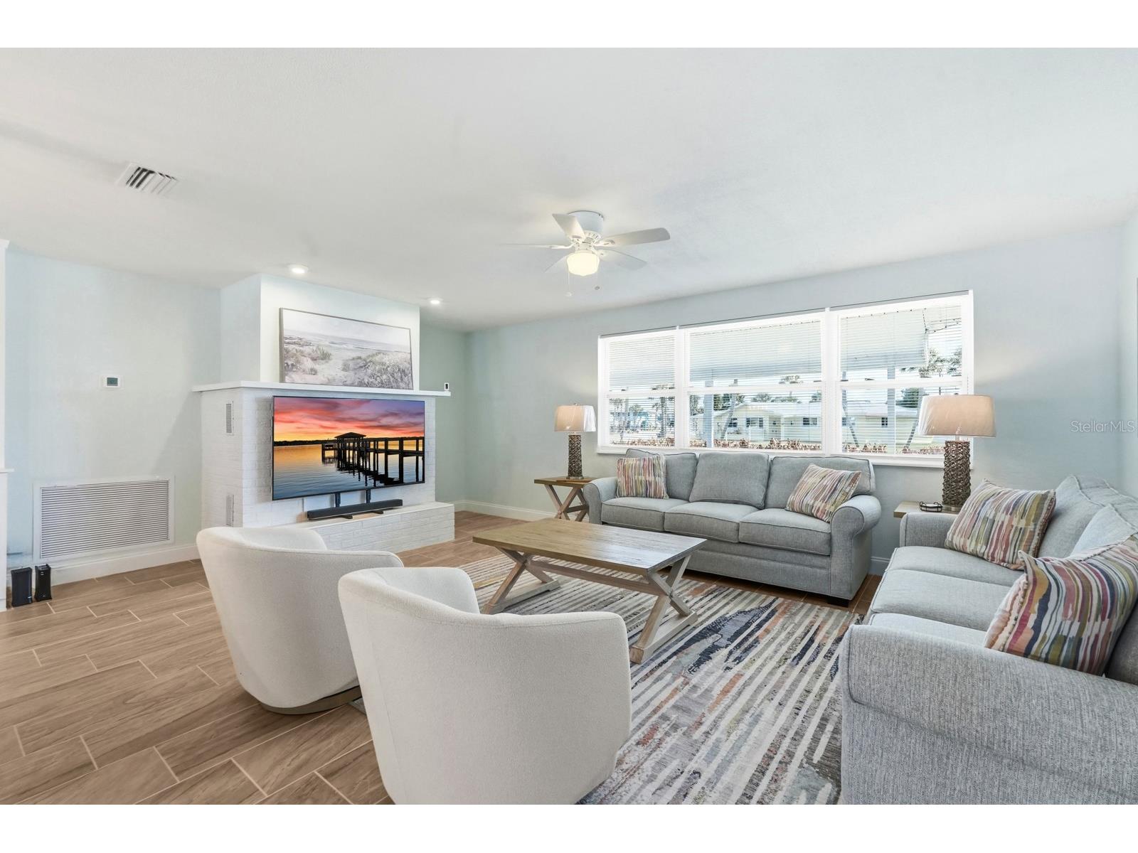 341 Plaza Boulevard Daytona Beach FL 32118 V4947594 image5