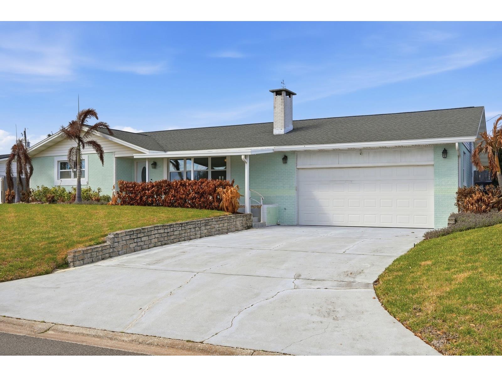 341 Plaza Boulevard Daytona Beach FL 32118 V4947594 image69