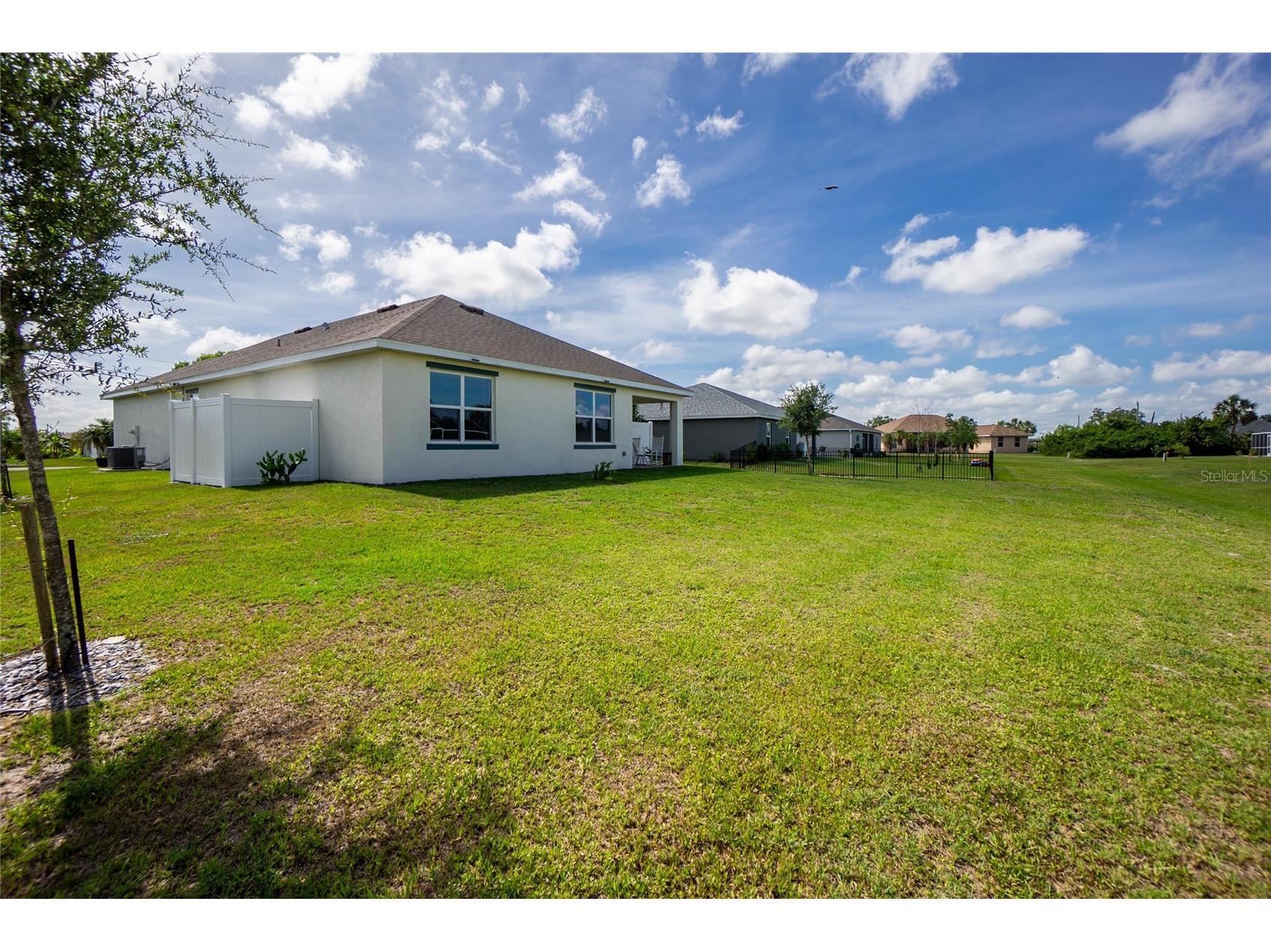 341 Porto Alegre Street Punta Gorda FL 33983 C7525786 image37